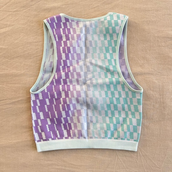 Fabletics Crop Tank in aqua/lavender (size S) - Picture 3 of 6
